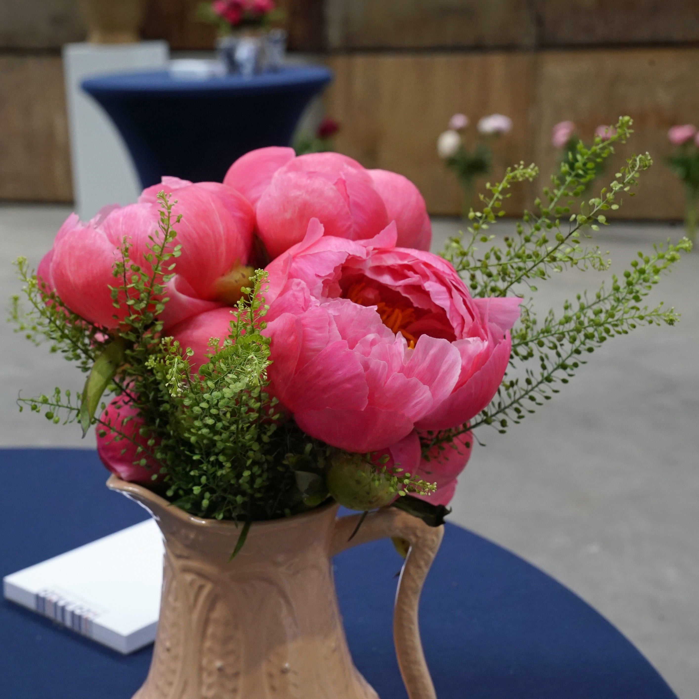 Peony Coral Sunset - Peonies - Fluwel